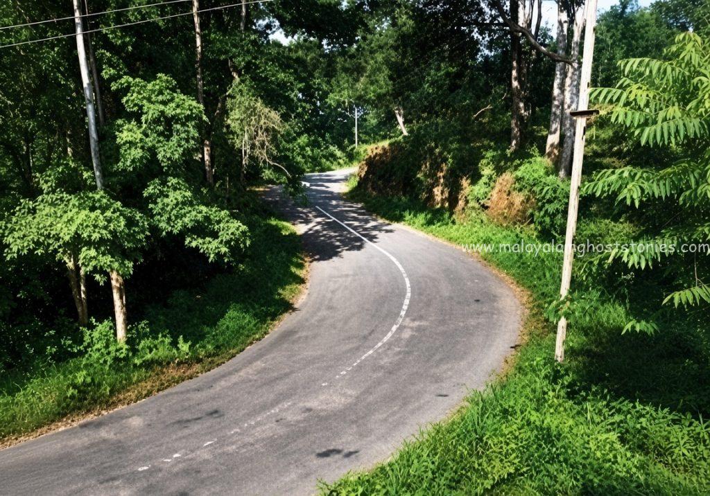 സുമതി വളവ് 2000 കാലത്ത്